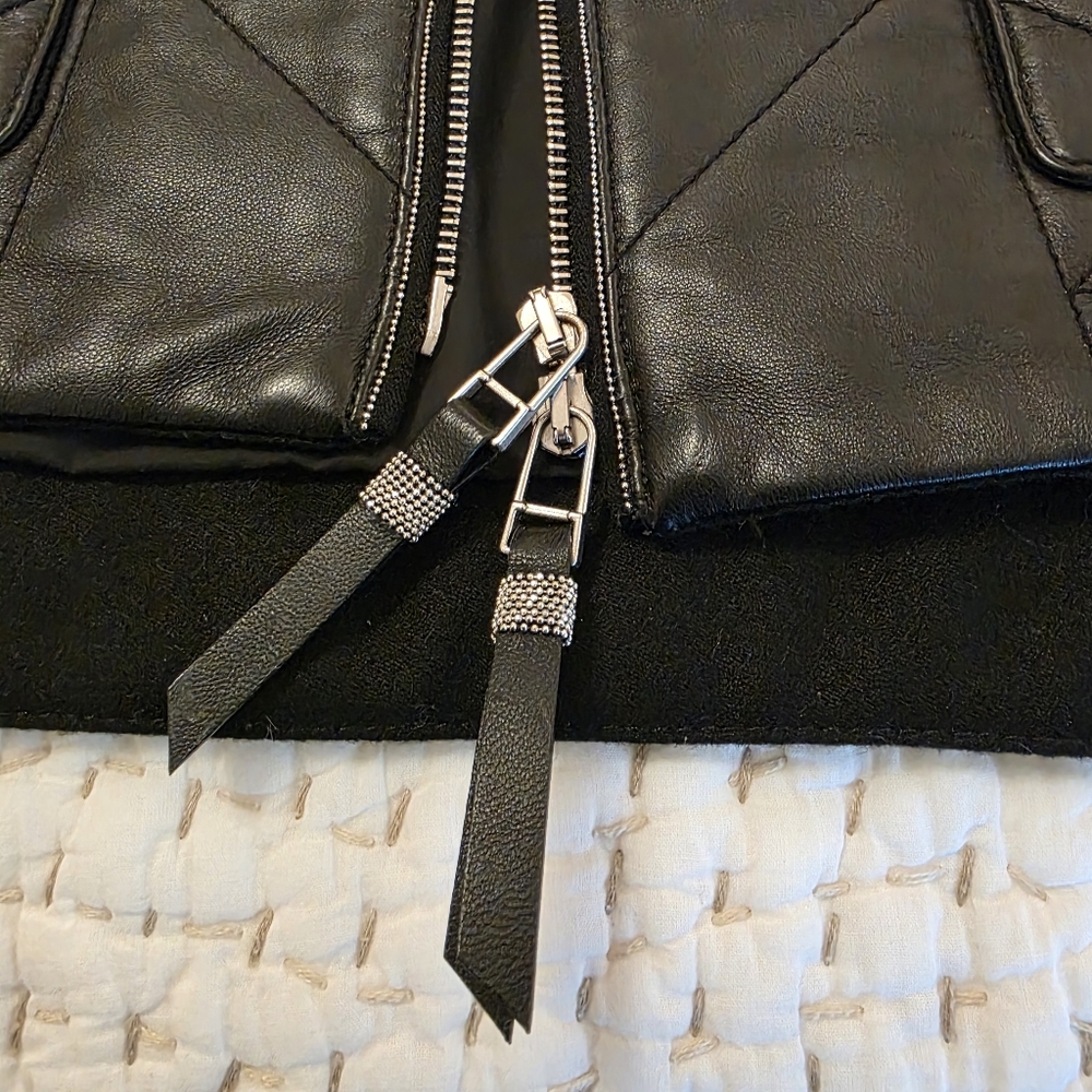 🔥Lafayette 148 Black 💯 Leather Vest - Picture 13 of 17